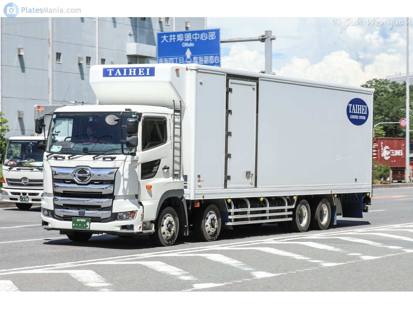 松戸 800 か 9, Hino Profia 3rd gen, 2017–