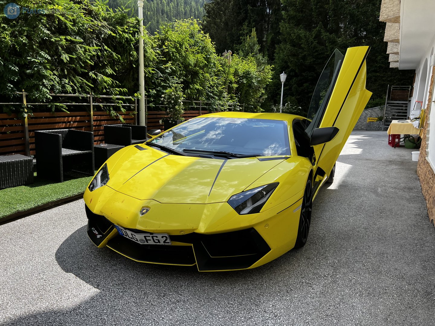 DLG FG 2, Lamborghini Aventador LP700-4, 2011–2016