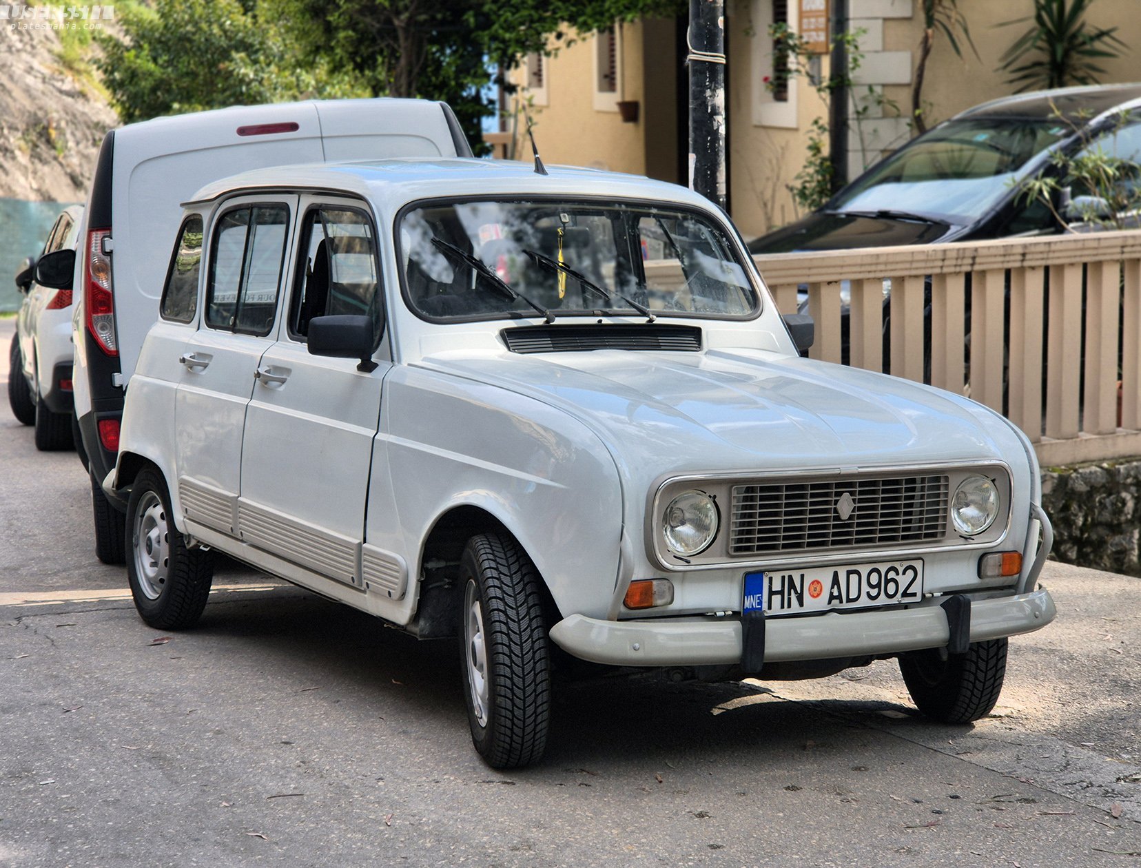 HN AD962, Renault 4 1st gen Sedan/Hatch (112), 1961–1992