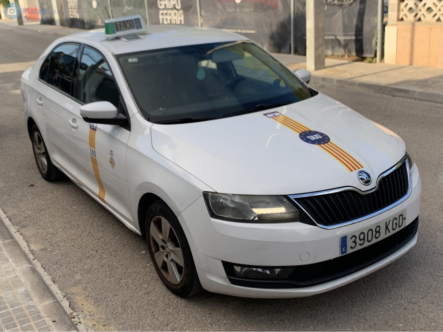 3908 KGD, Skoda Rapid Liftback (NH3), 2012–2020