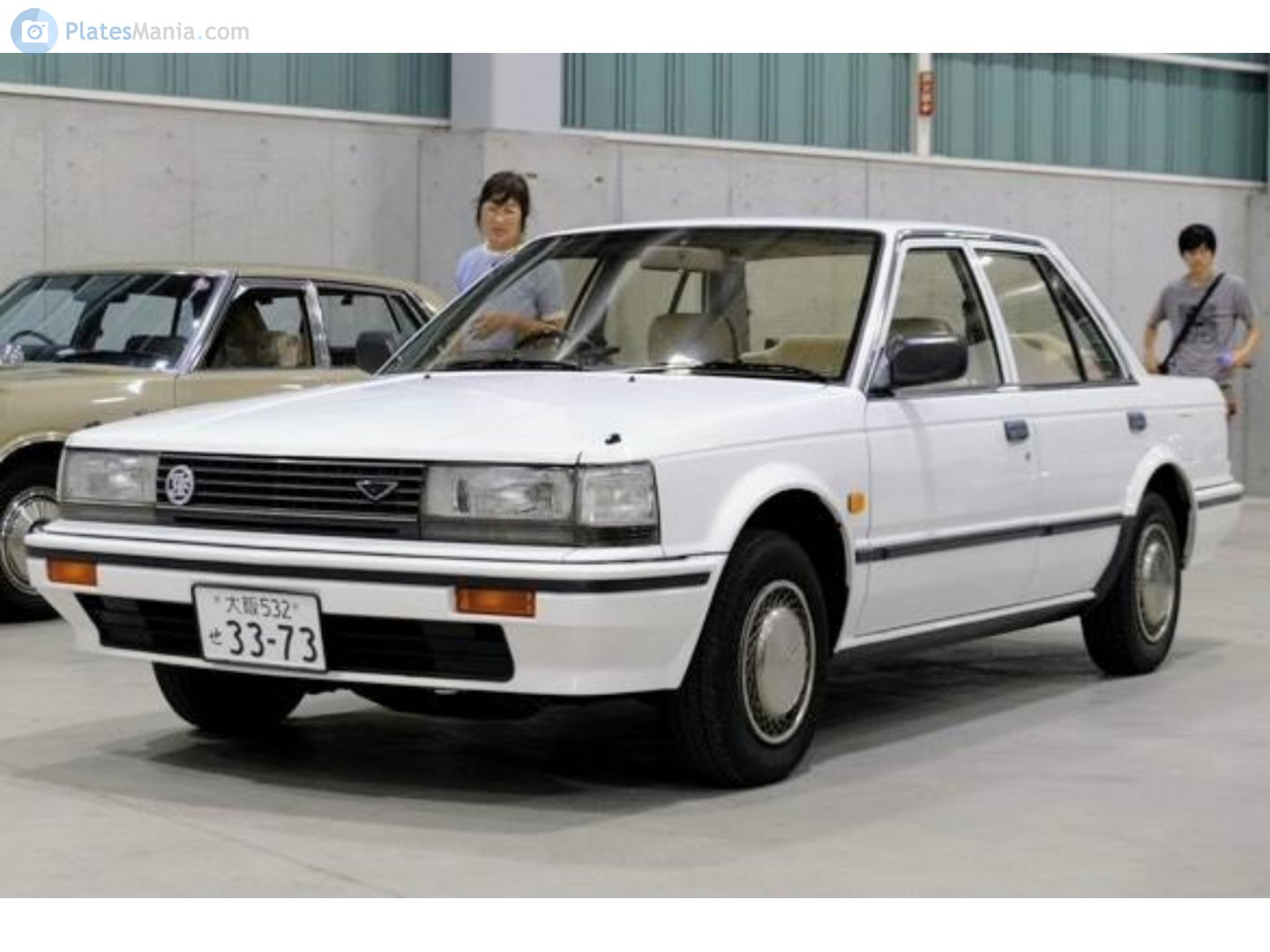 大阪 532 せ 3373, Nissan Bluebird 7th gen Sedan (U11), 1983–1987