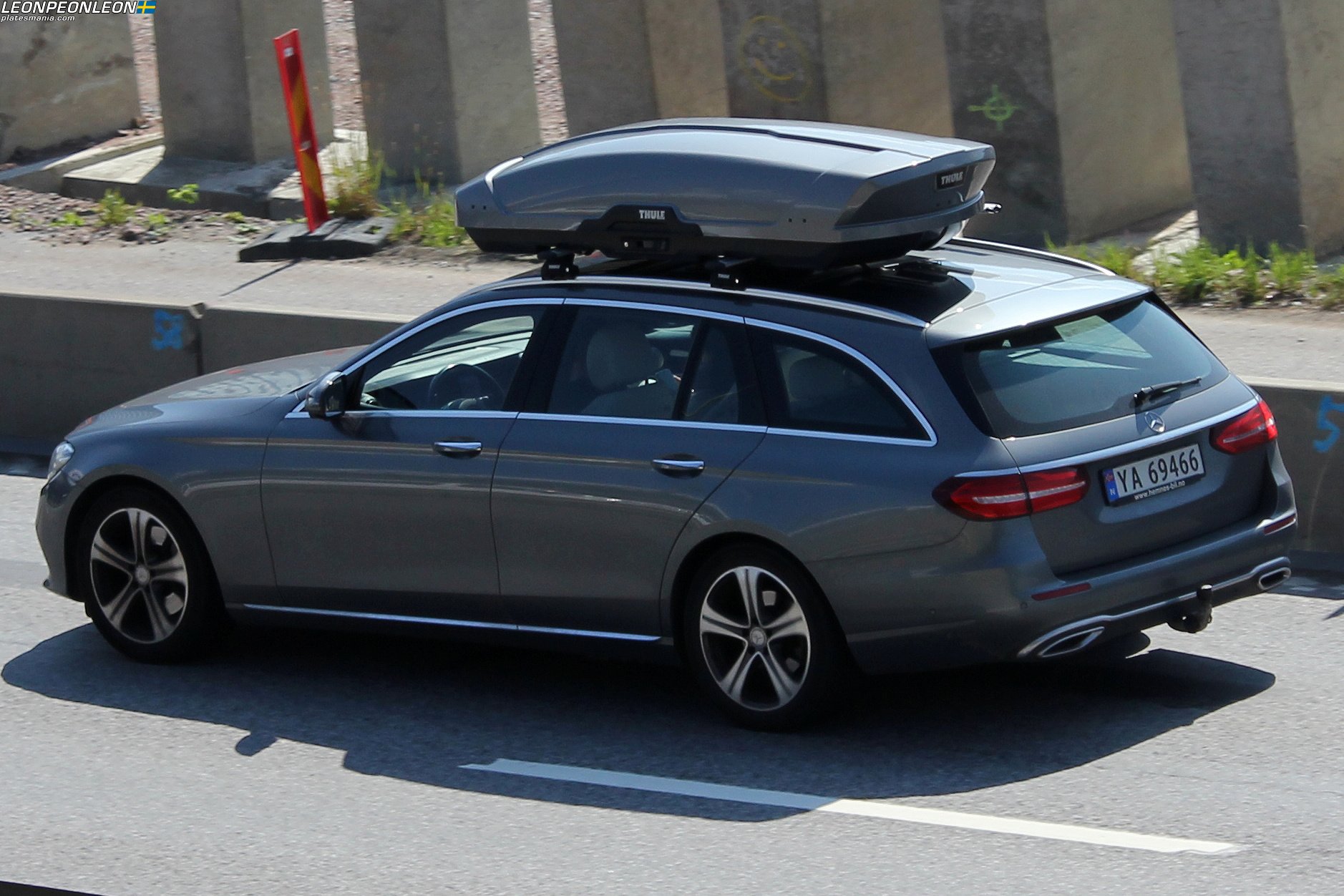 YA 69466, Mercedes-Benz E-Klasse 5th gen All-Terrain (X213), 2016­–2023