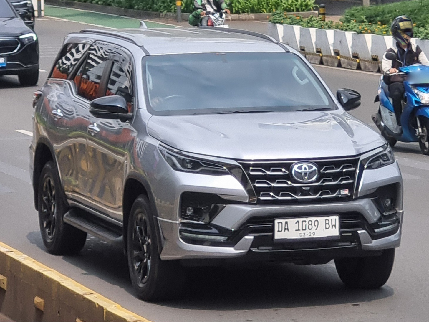 DA 1089 BW, Toyota Fortuner 2nd gen (AN160), 2015–