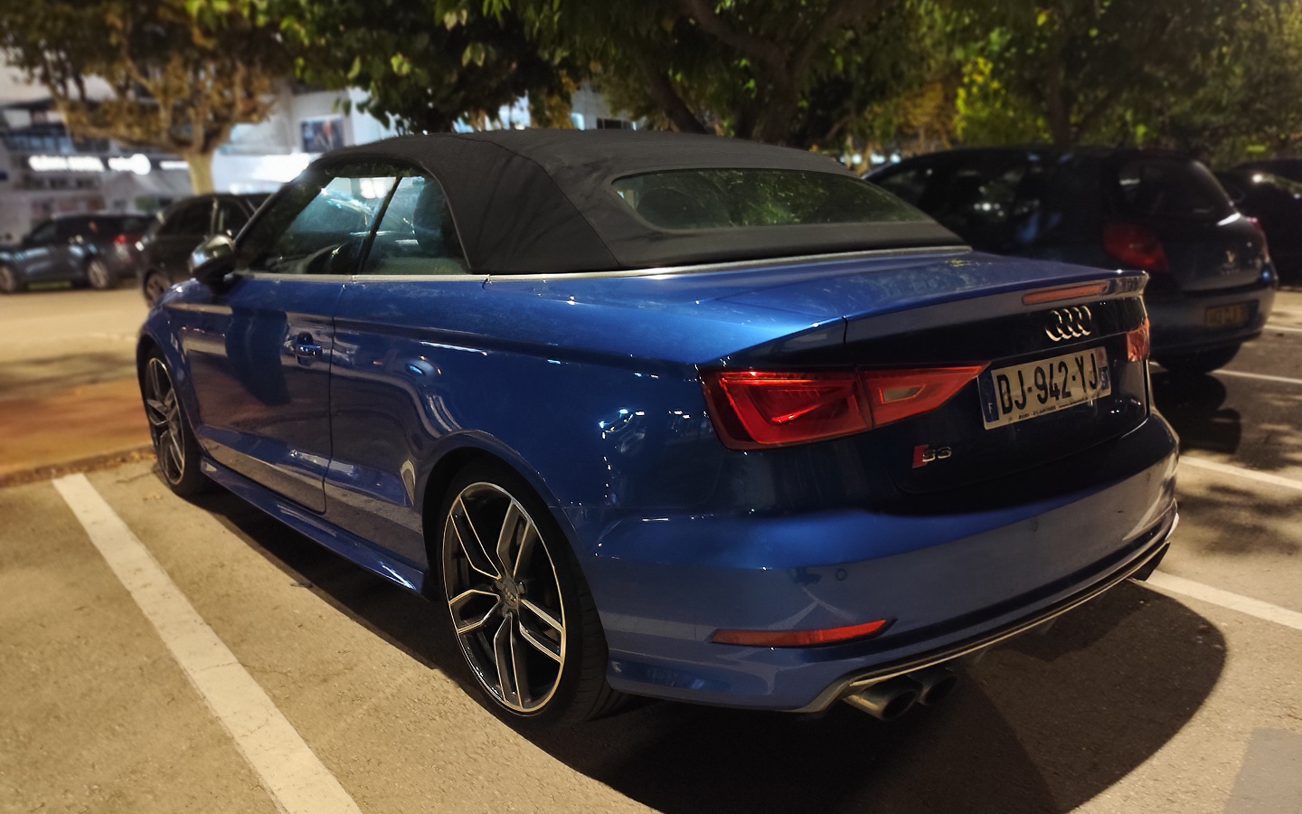 DJ-942-YJ, Audi S3 3rd gen Cabriolet (8V7/8VE), 2014–2016