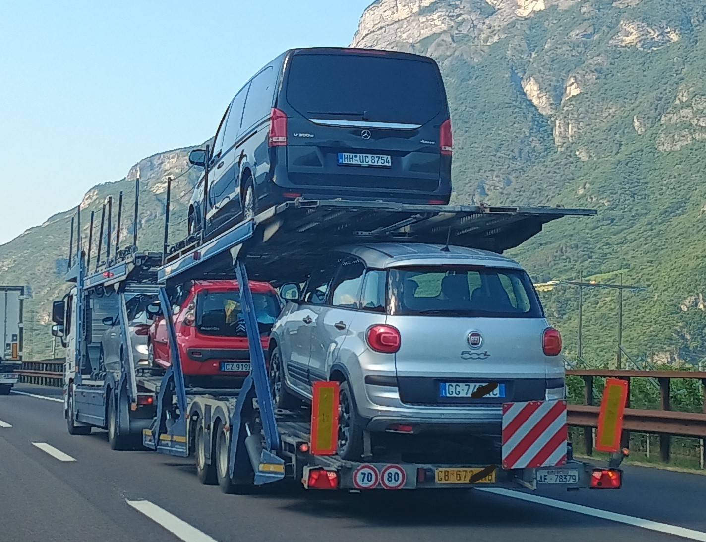 AE 78379, Przyczepy (standard 1994 r.) 