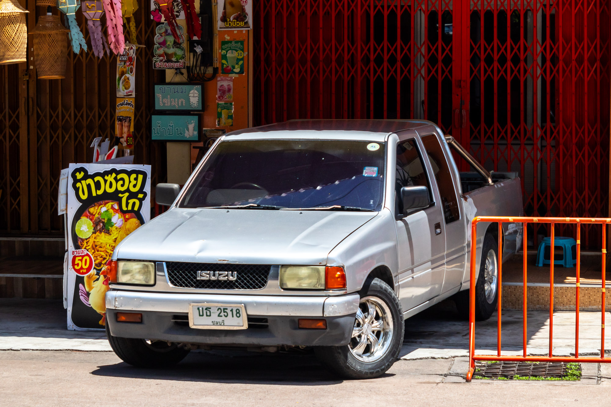 บธ 2518, Isuzu Faster 3rd gen (TF), 1988-2002