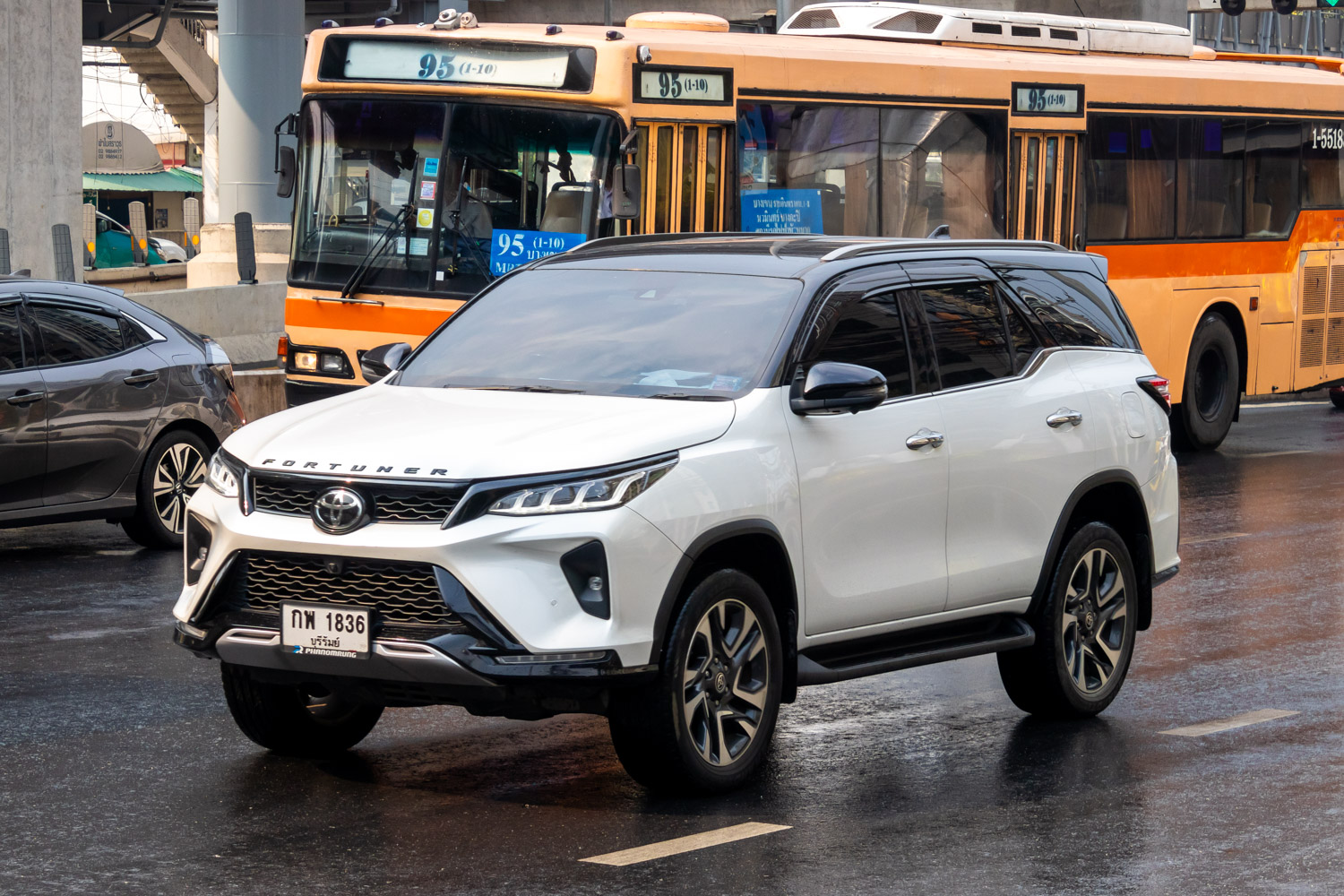 กพ 1836, Toyota Fortuner 2nd gen (AN160), 2015–