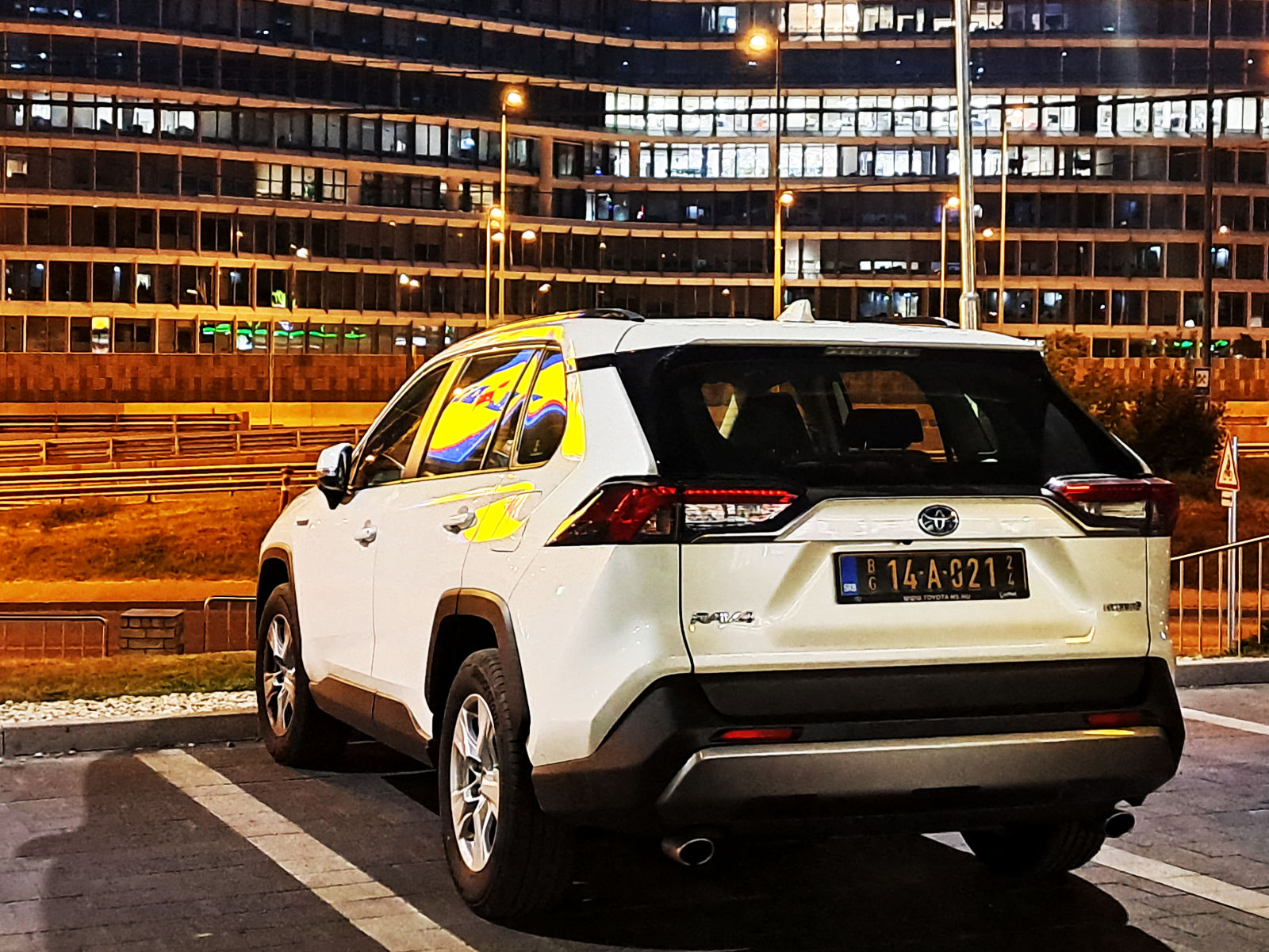 BG 14-A-021, Toyota RAV4 5th gen (XA50), 2018–