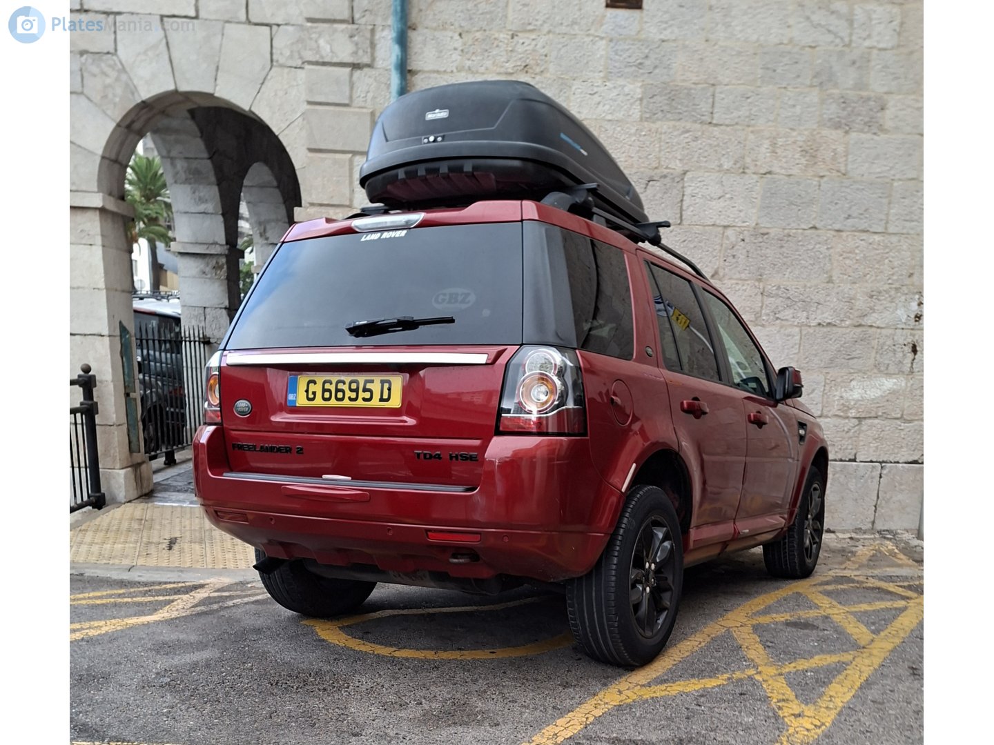 G 6695 D, Land Rover Freelander 2nd gen (L359), 2006–2015