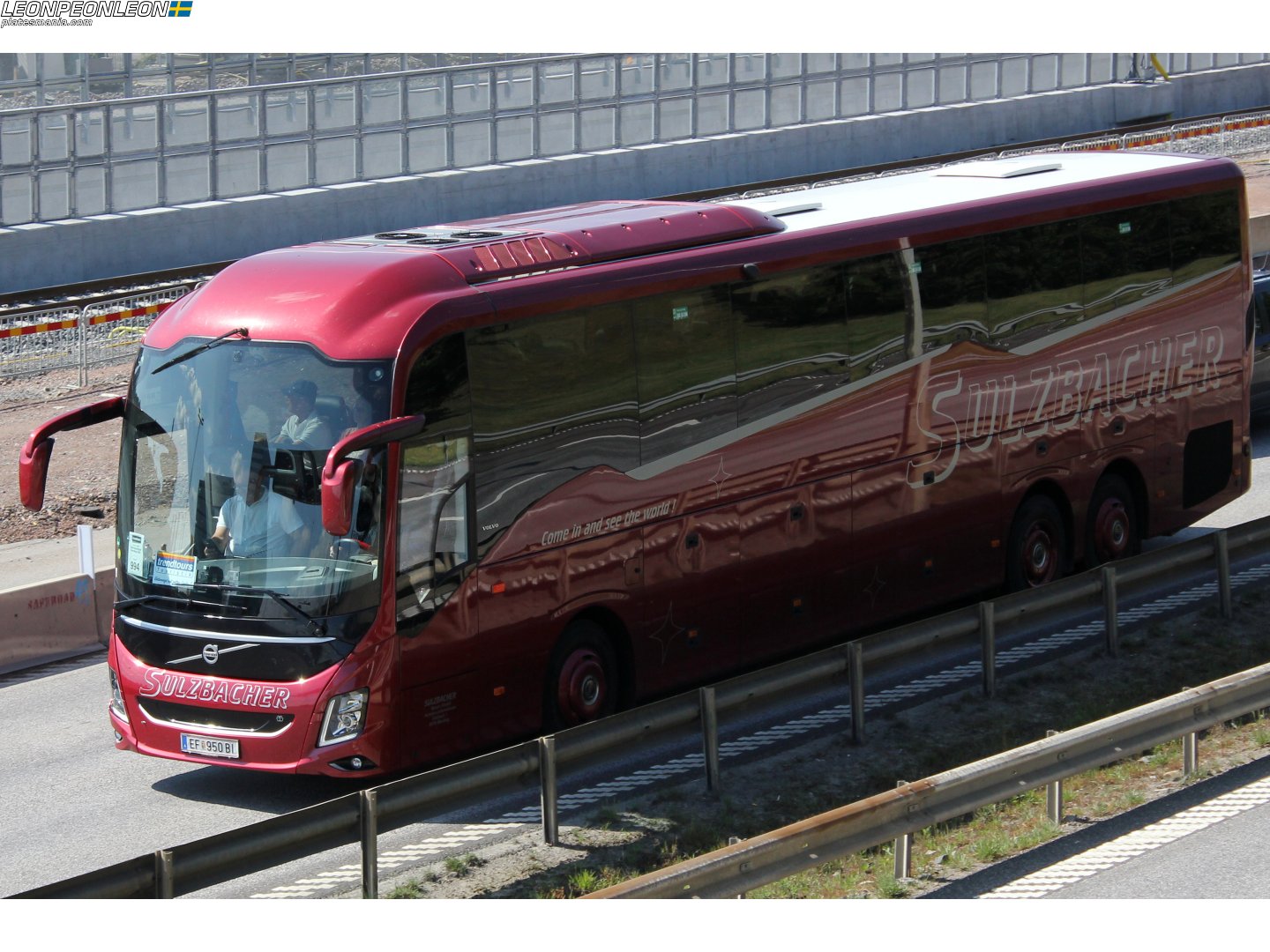 EF 950 BI, Volvo 9900 