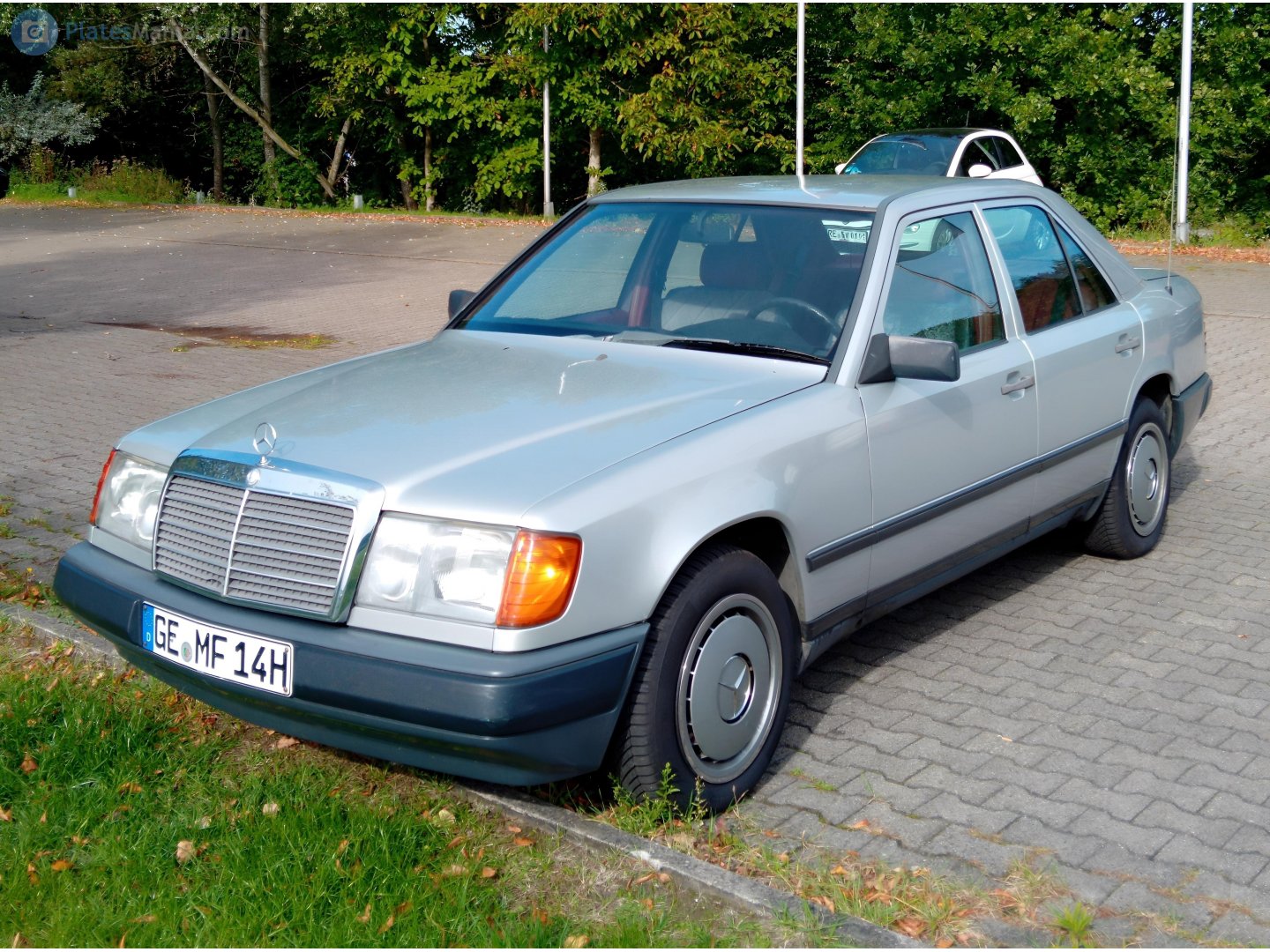 GE MF 14 H, Mercedes-Benz E-Klasse 1st gen Sedan (W124), 1984­–1995