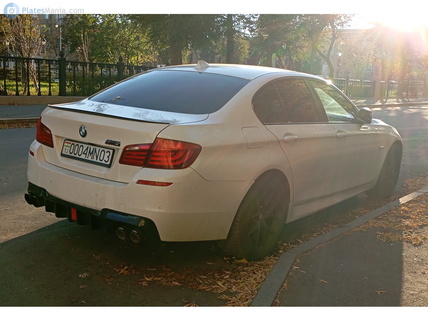 0004MN03, BMW 5 Series 6th gen Sedan (F10/F18), 2010–2017