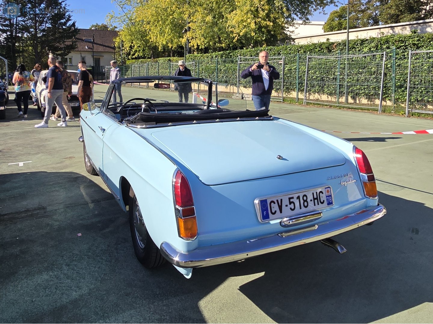 CV-518-HC, Peugeot 404 Cabriolet, 1962–1969