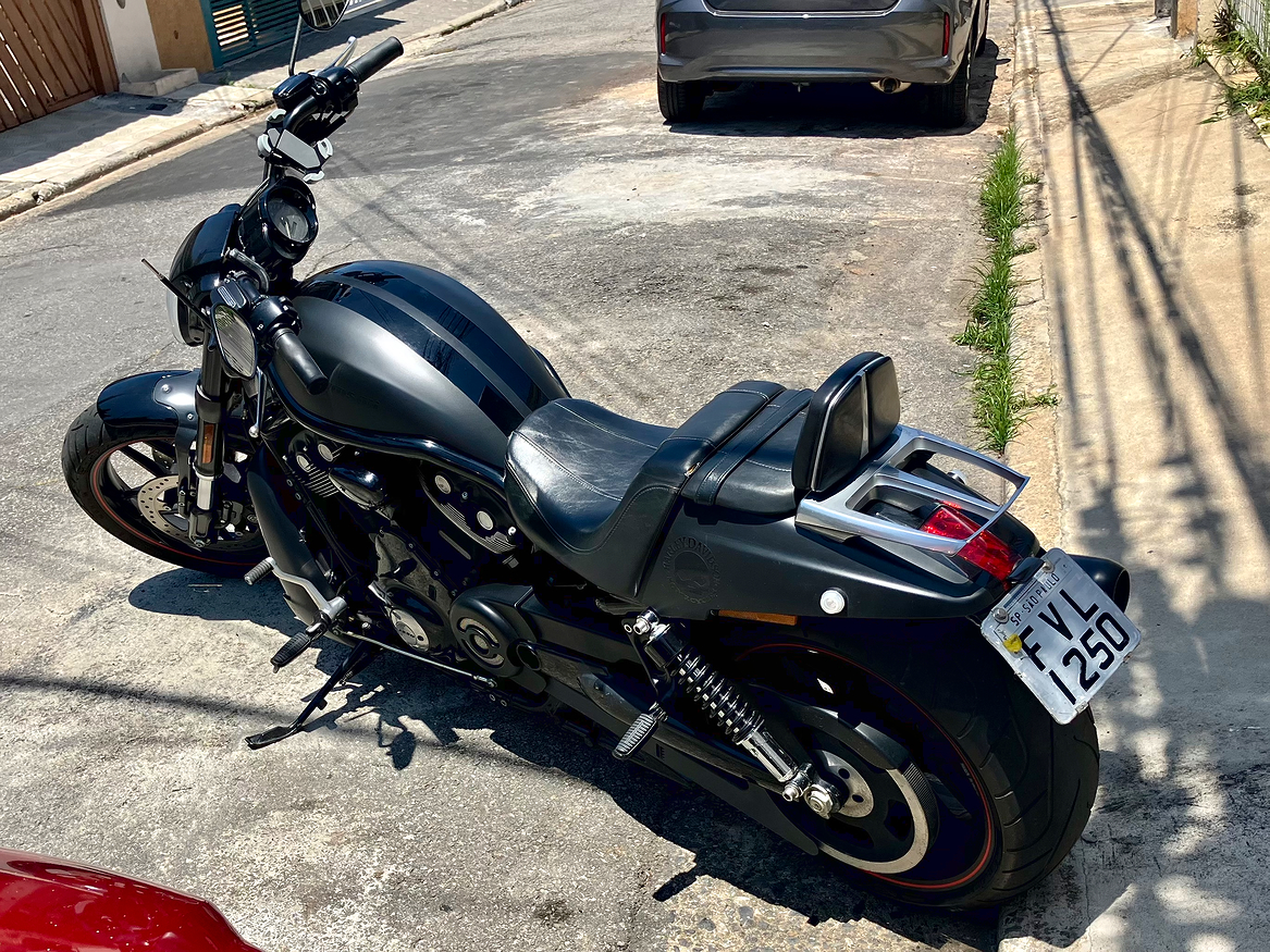 FVL-1250, Harley-Davidson VRSC 