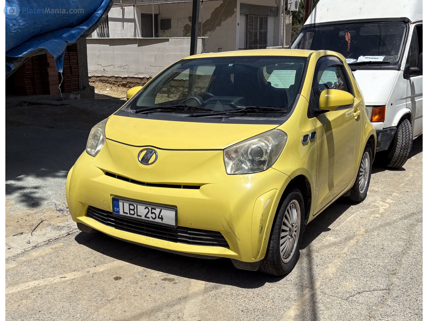 LBL 254, Toyota iQ 1st gen (AJ10), 2008–2016