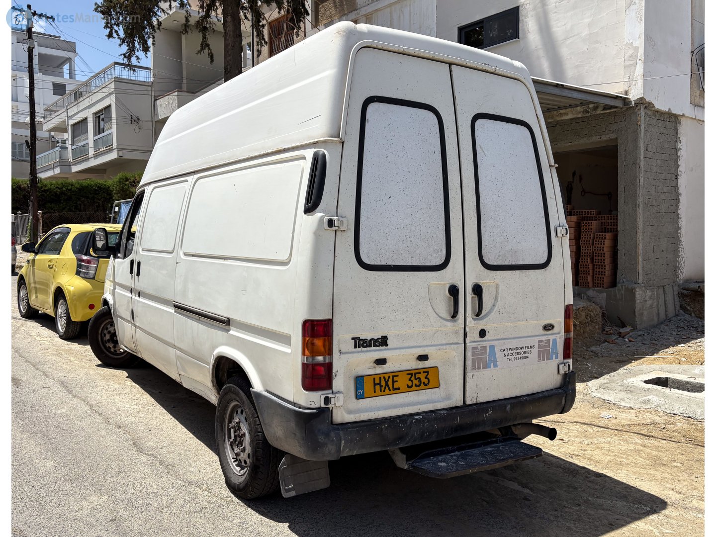 HXE 353, Ford Transit 2nd gen Van, 1985–2003