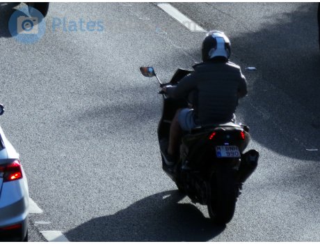 M-BNH-990, Yamaha TMAX