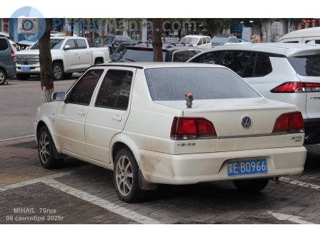 蒙E·B0966, Volkswagen Jetta