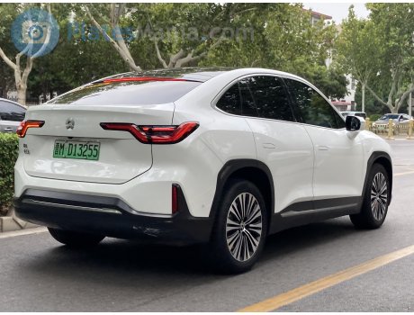 晋M·D13255, NIO EC6