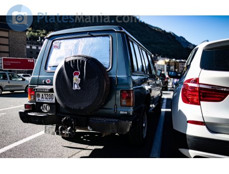 A 1200, Mitsubishi Montero