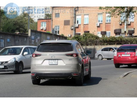 о025уе125, Mazda CX-8