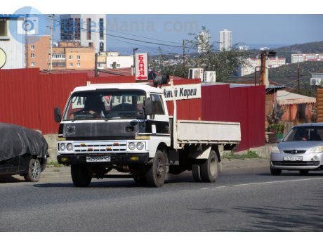 м255км125, Nissan Atlas