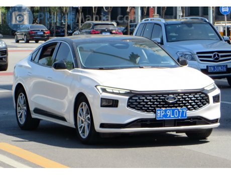 京P·9L077, Ford Mondeo