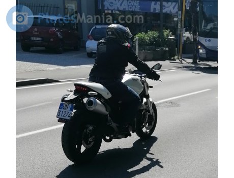 DN 31274, Ducati Monster