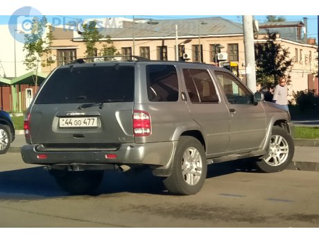 44 GG 477, Nissan Pathfinder