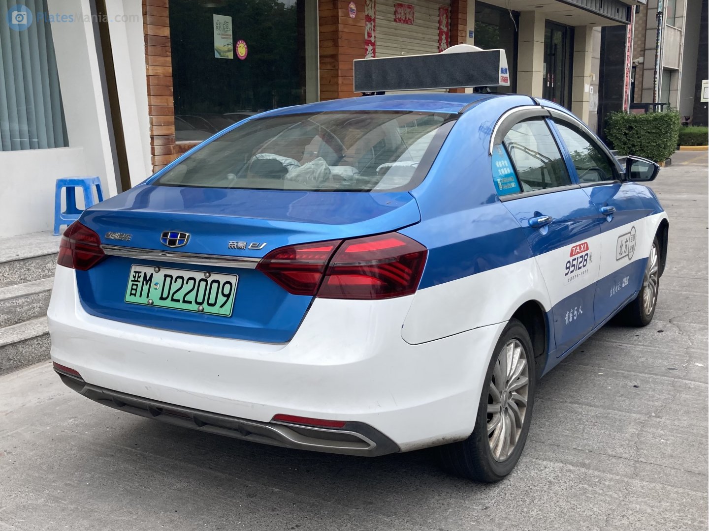 晋M·D22009, Geely Emgrand 3rd gen EV450/EV500 (CN-market), 2018–