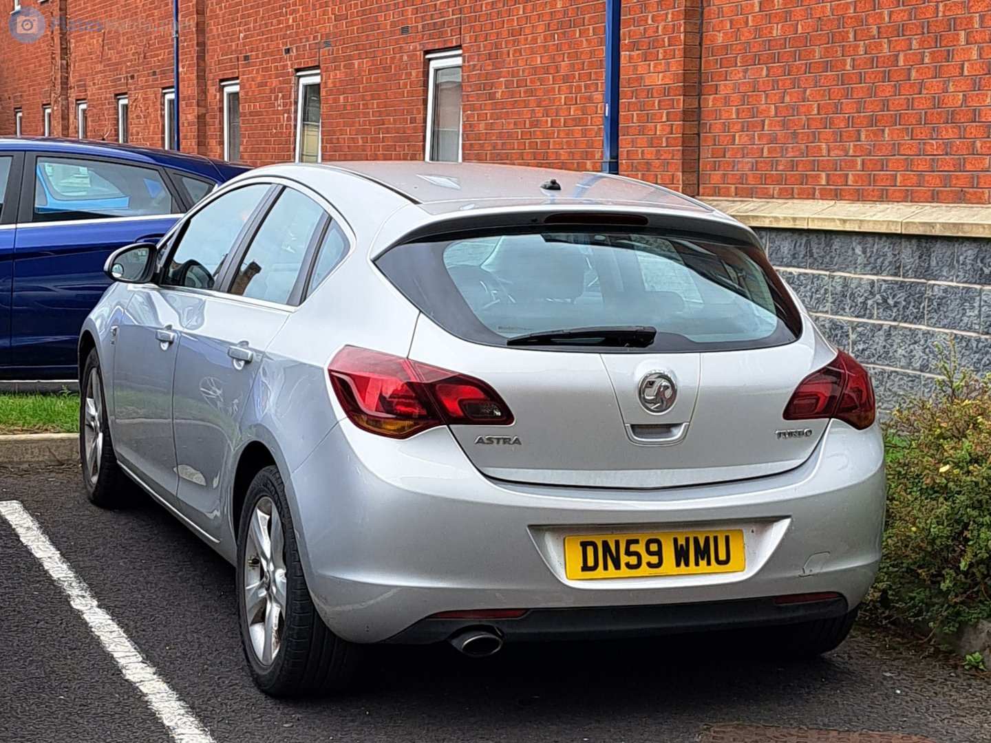 DN59WMU, Vauxhall Astra 6th gen Hatch (J; P10), 2009–2015