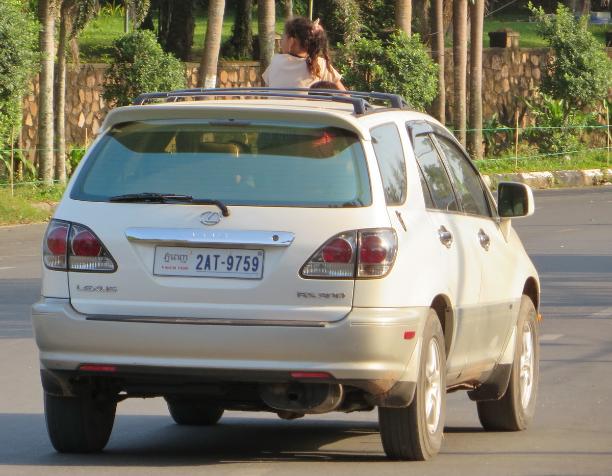 2AT-9759, Lexus RX 1st gen (XU10), 1998–2003