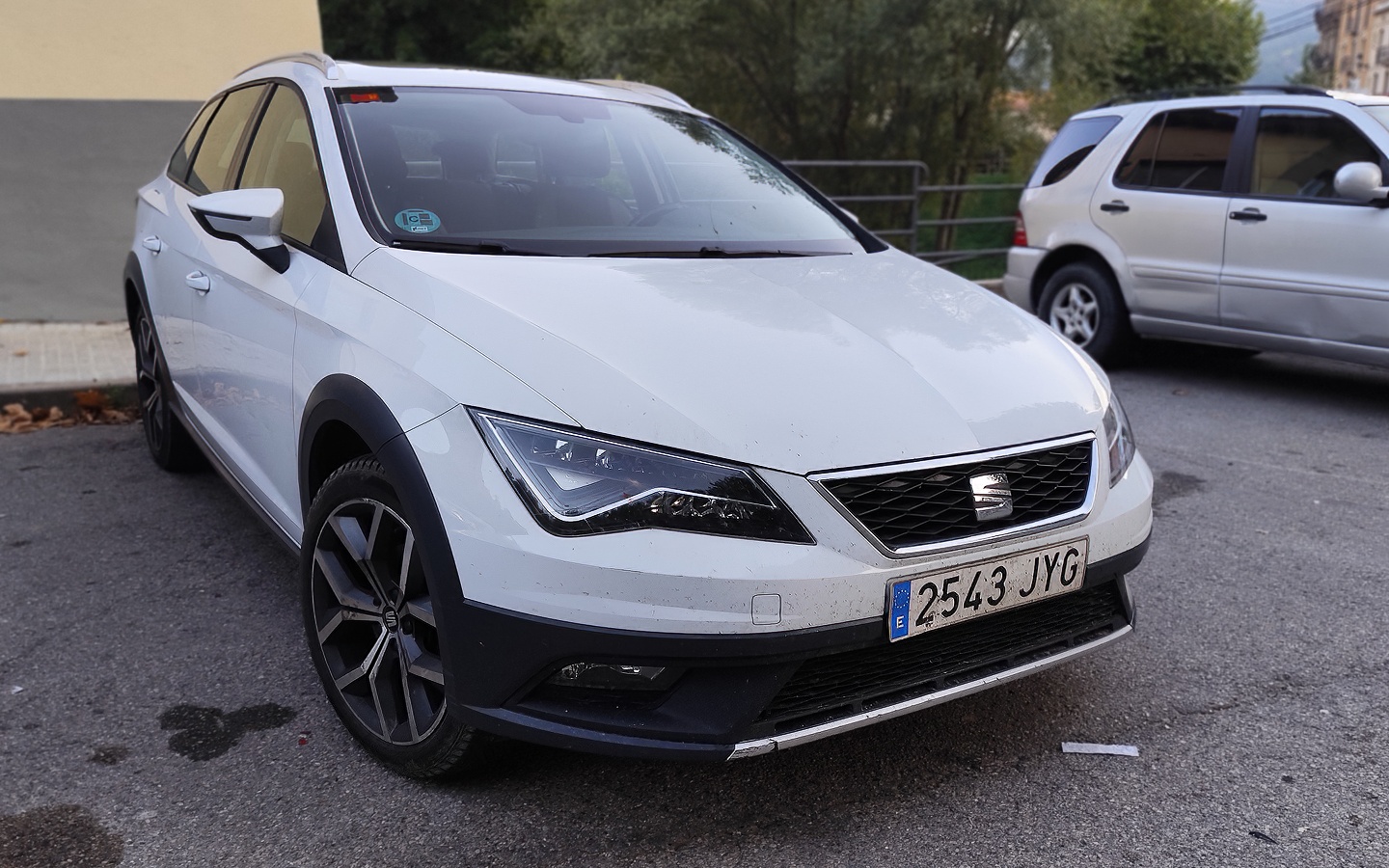 2543 JYG, SEAT León 3rd gen X-Perience (5F5/5F8), 2014–2018