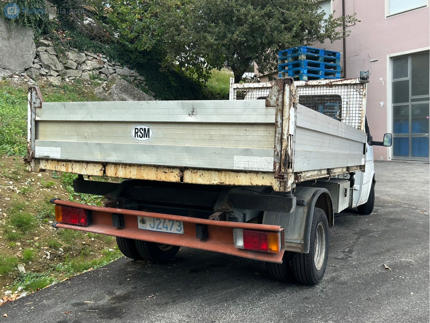 J2473, Ford Transit 2nd gen Single Cab, 1986–2003