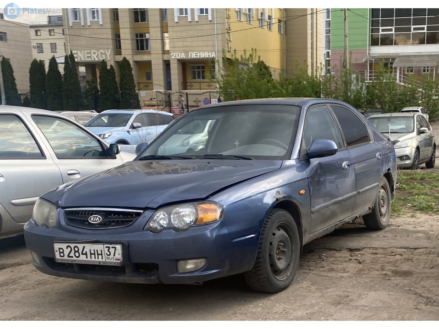 в 284 нн 37, Kia Shuma 1st gen (II) (S-II), facelift, 2001–2004