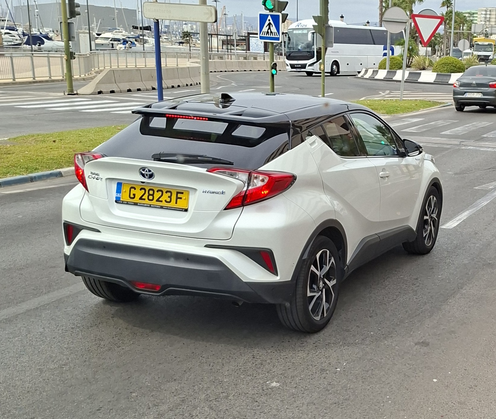 G 2823 F, Toyota C-HR 1st gen (AX10/AX50), 2016–2023