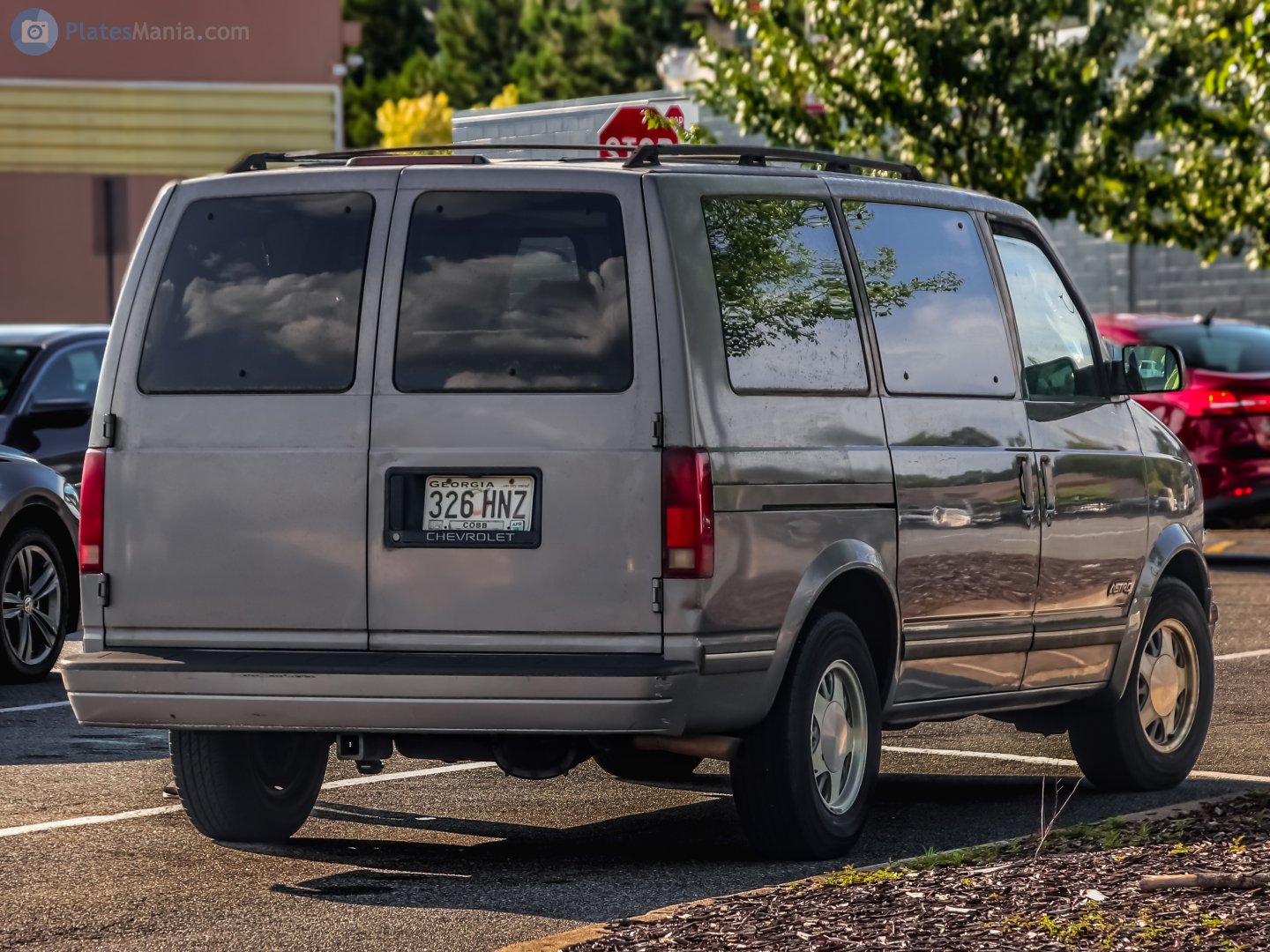326 HNZ, Chevrolet Astro 2nd gen (M-body), 1995–2005