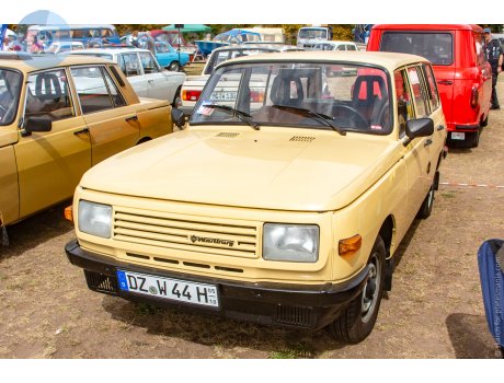 DZ W 44H (05/10), Wartburg 353