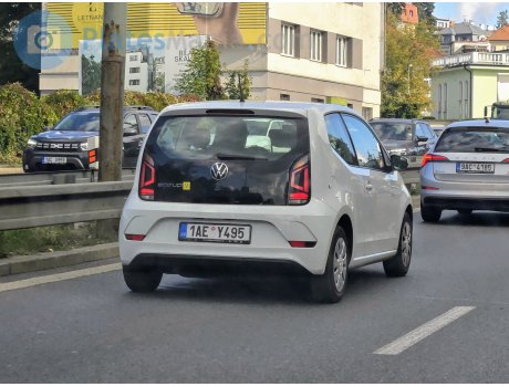 1AE Y495, Volkswagen up!