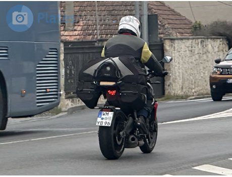 WM YB 96 (03/10), Triumph Motorcycles Trident