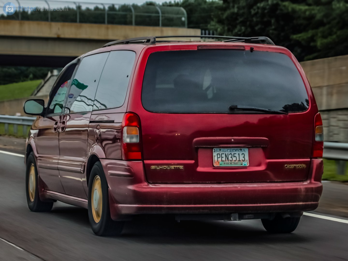 PEN3513, Oldsmobile Silhouette 2nd gen (GMT200), 1996–2004