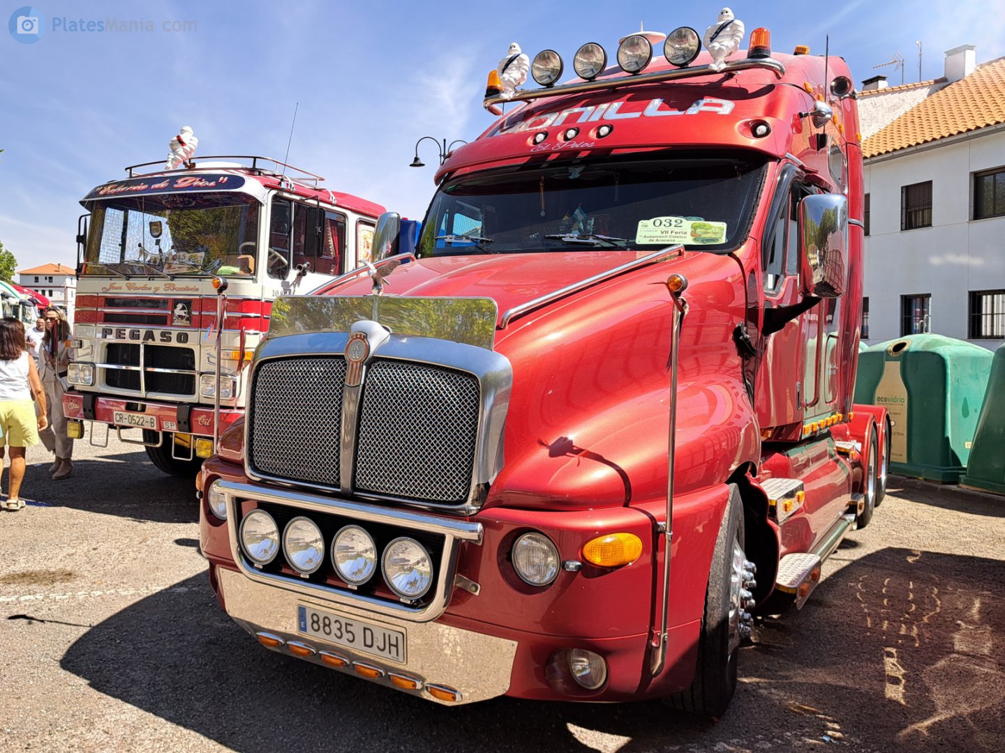 8835 DJH, Kenworth T2000 1st gen, 1996–2010