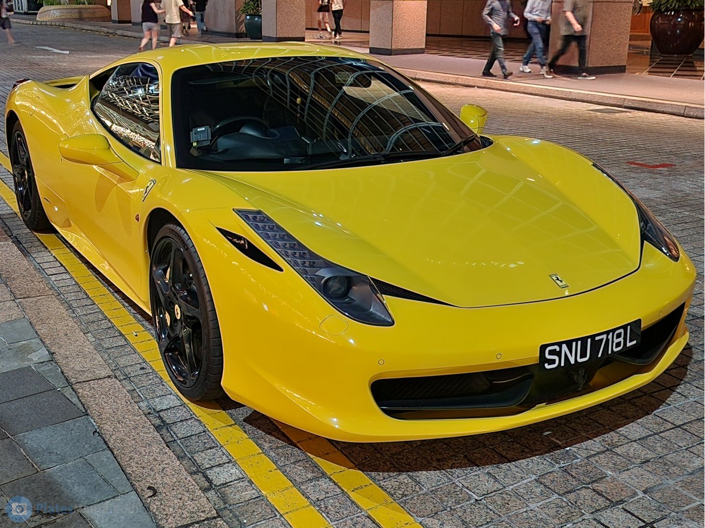 SNU 718 L, Ferrari 458 1st gen Italia (F142), 2009–2015