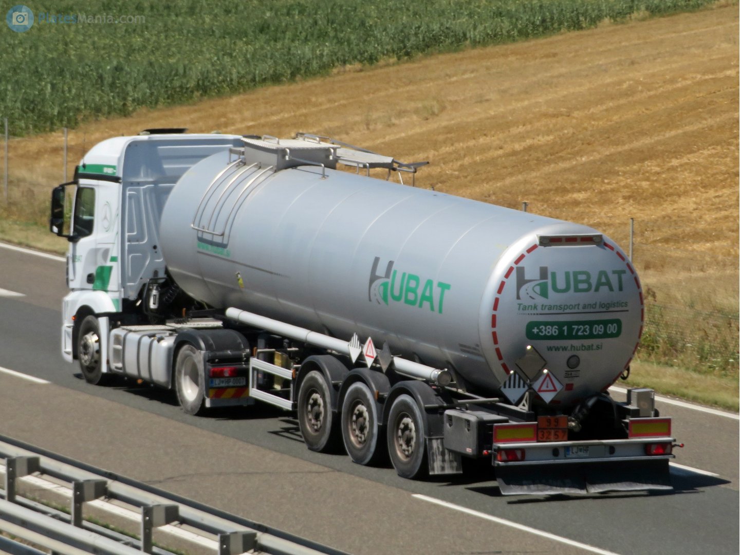 LJ HP-0007, Mercedes-Benz Actros 3rd gen (MP4/MP5), 2011–