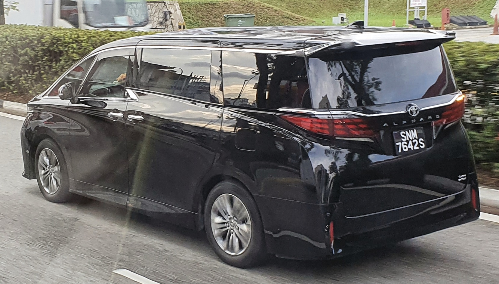 SNM 7642 S, Toyota Alphard 4th gen (AH40), 2023–