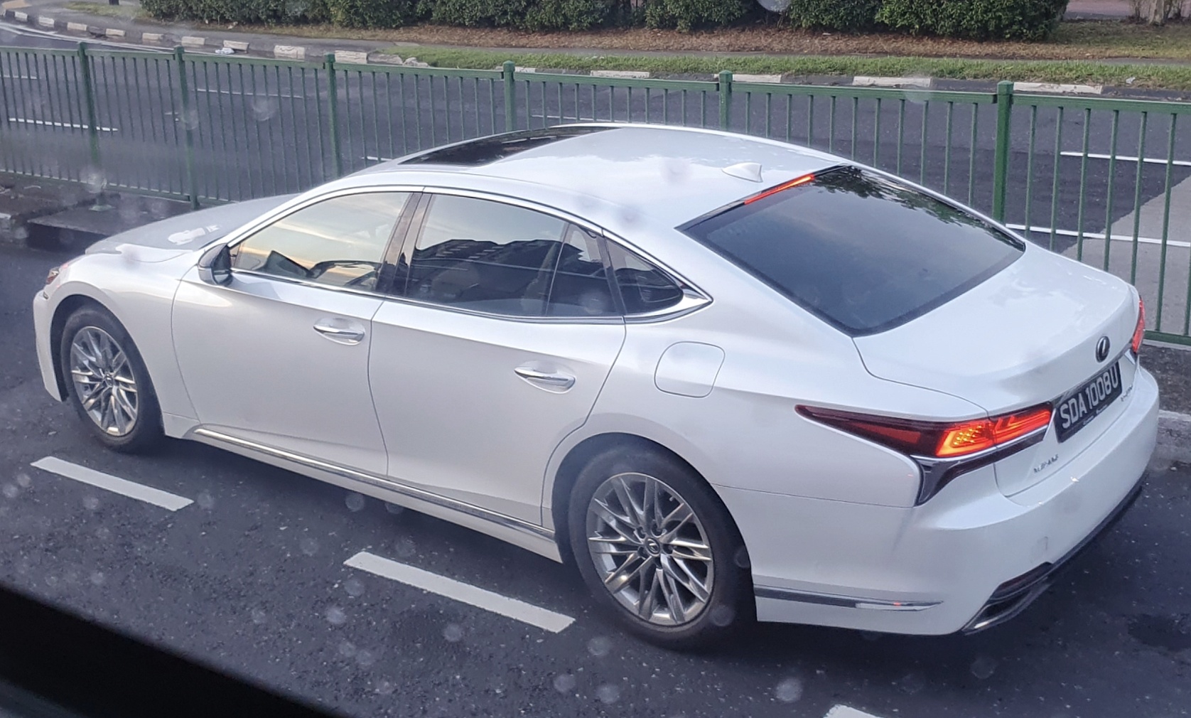 SDA 1008 U, Lexus LS 5th gen (XF50), 2017–