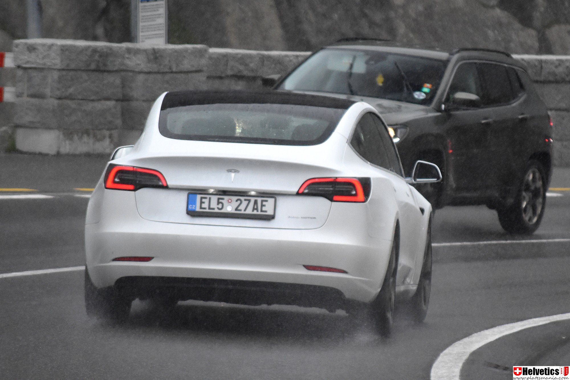 EL5 27AE, Tesla Model 3 1st gen (5YJ3), 2017–2023