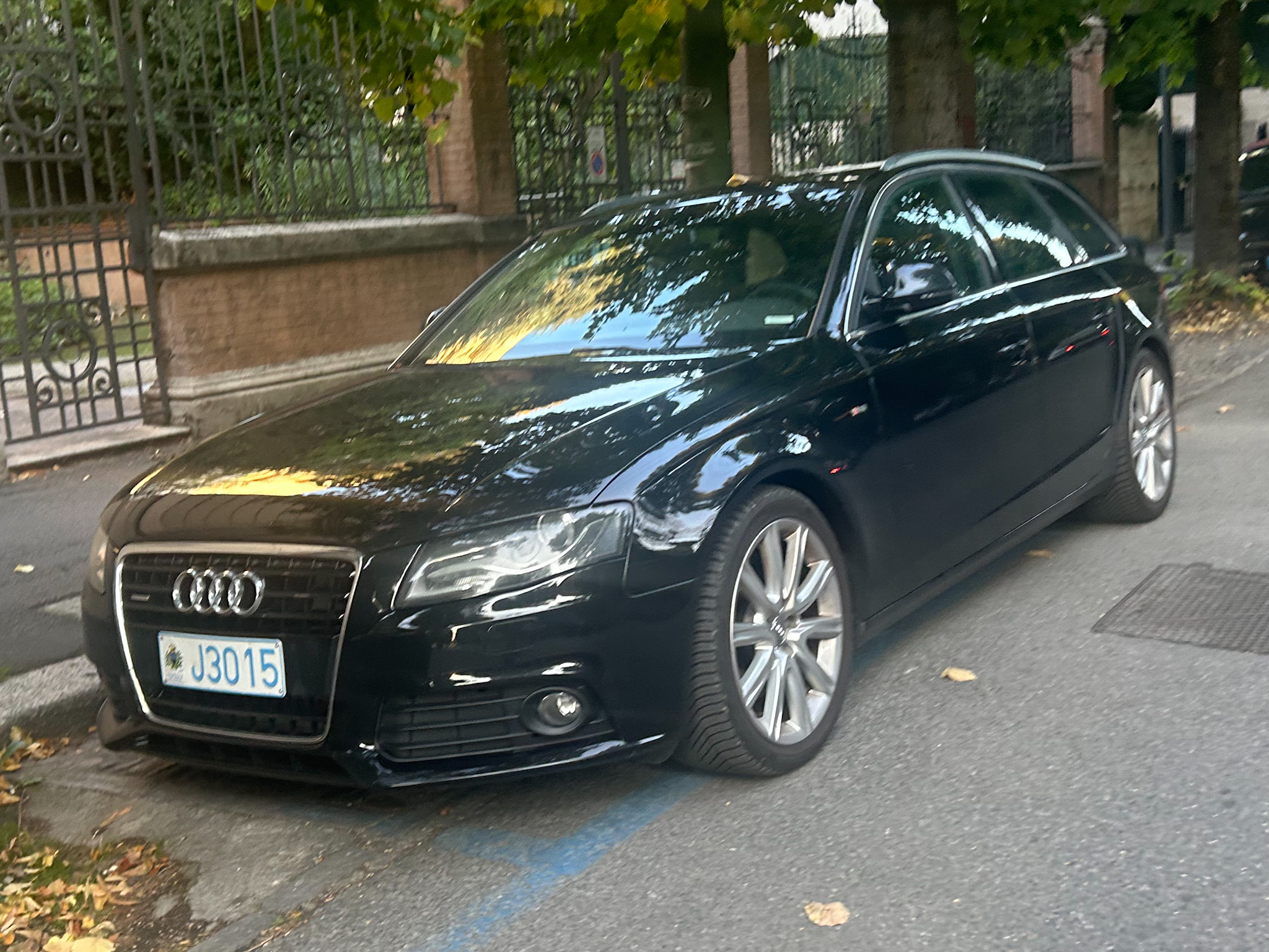 J3015, Audi A4 4th gen Avant (B8/8K5), 2007–2012