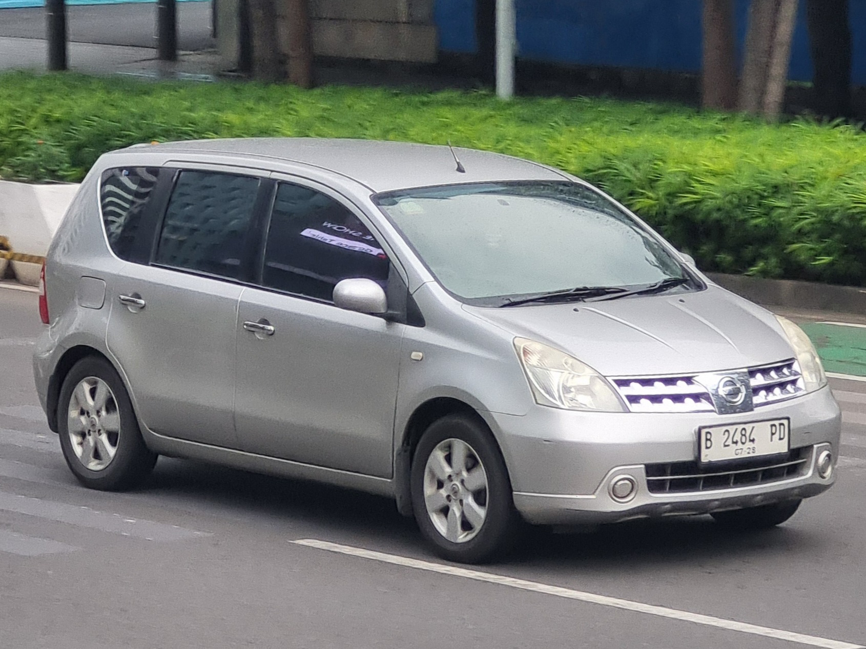 B 2484 PD, Nissan Livina 1st gen (L10), 2006–2015