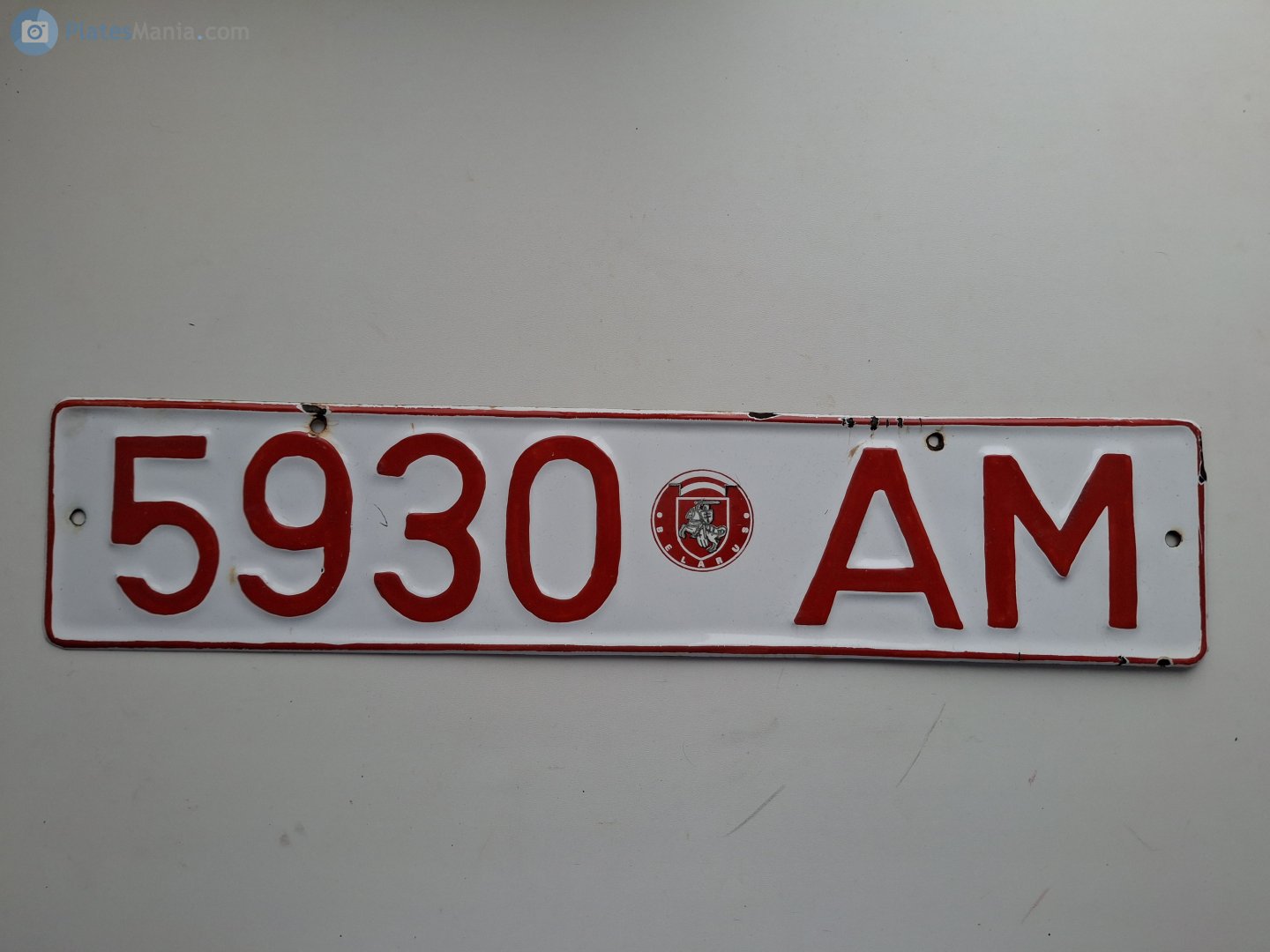 5930 AM, License plate without vehicle 